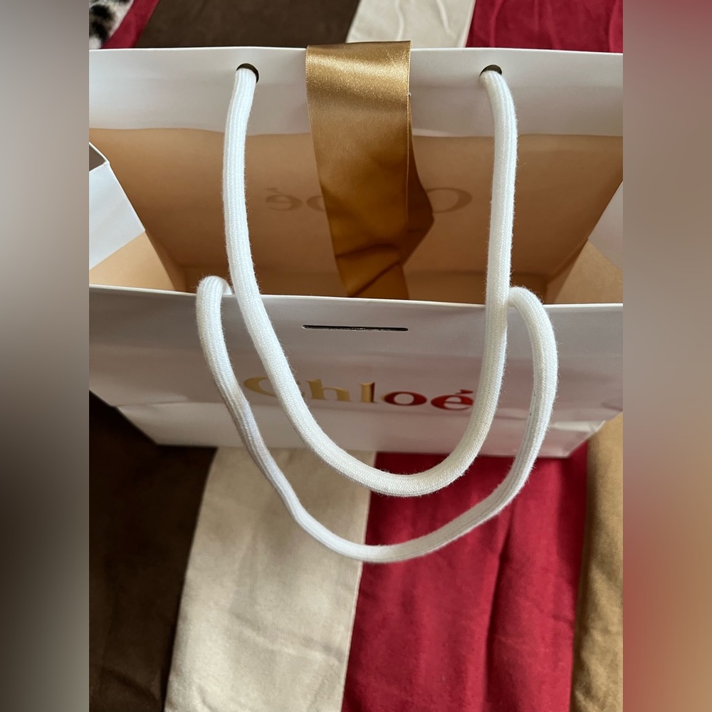 Chloe shopping bag - Picture 10 of 13